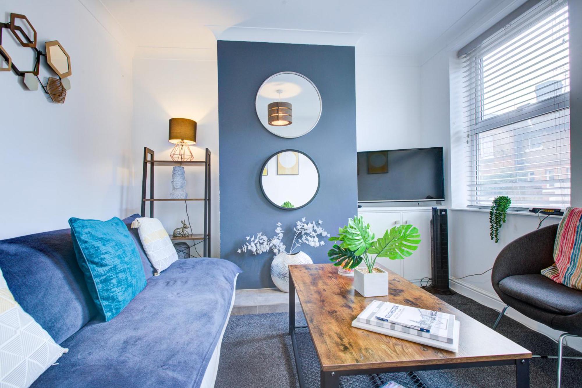 'Number 11' Central Colchester - Super Convenient 2 X Double Bed 1 X Single Bed Cottage Plus Office & Garden, 8 Min Walk Nth Station & Town Ctr, 2 Min Walk Local Shops & Restaurants Buitenkant foto