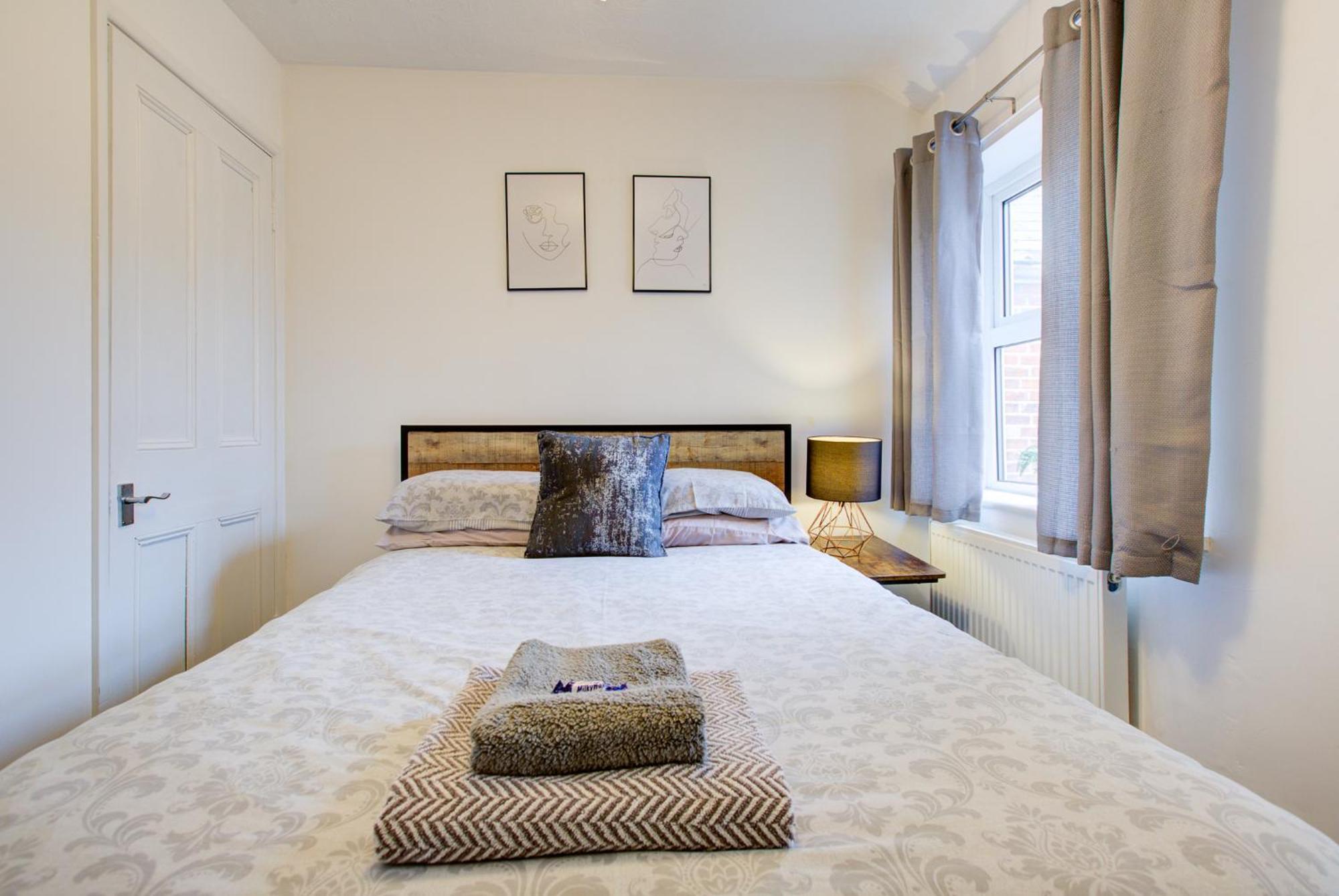 'Number 11' Central Colchester - Super Convenient 2 X Double Bed 1 X Single Bed Cottage Plus Office & Garden, 8 Min Walk Nth Station & Town Ctr, 2 Min Walk Local Shops & Restaurants Buitenkant foto