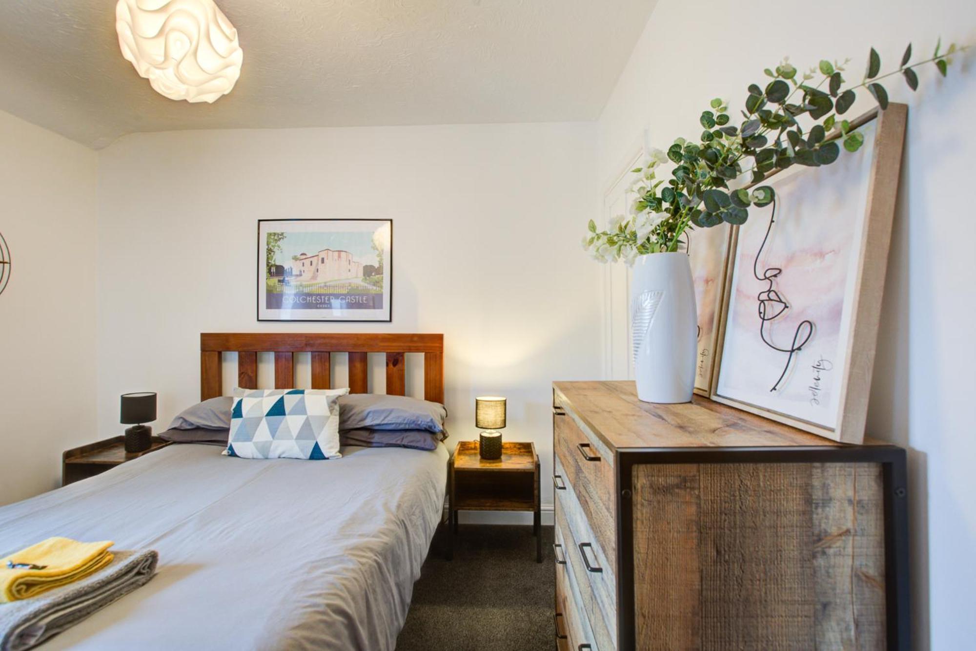 'Number 11' Central Colchester - Super Convenient 2 X Double Bed 1 X Single Bed Cottage Plus Office & Garden, 8 Min Walk Nth Station & Town Ctr, 2 Min Walk Local Shops & Restaurants Buitenkant foto